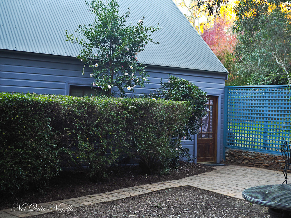 Lavender Manor, Blackheath, Blue Mountains Not Quite Nigella