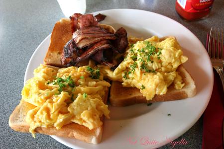 Wharfy’s Bacon & Eggs
