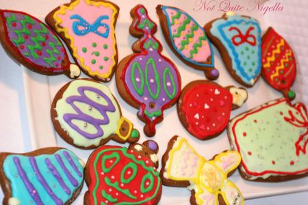 Gingerbread Christmas baubles