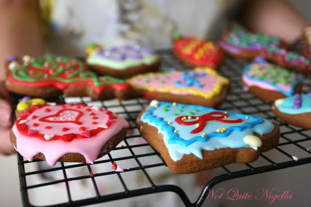 Gingerbread Christmas baubles