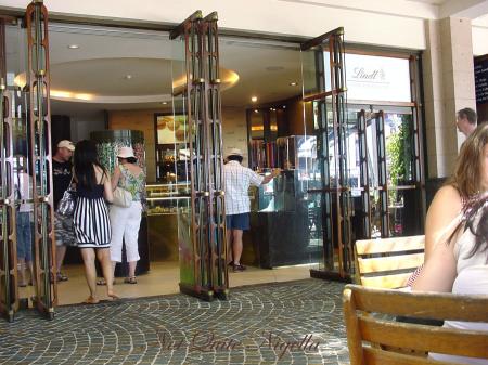 Lindt Chocolat Cafe