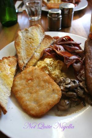La Vera at Glebe Country breakfast