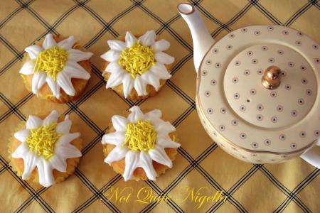 Daisy Lemon cupcakes