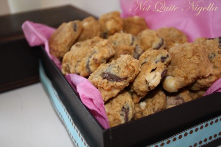 a-chickpea_cookies1 Choc chip chickpea cookies