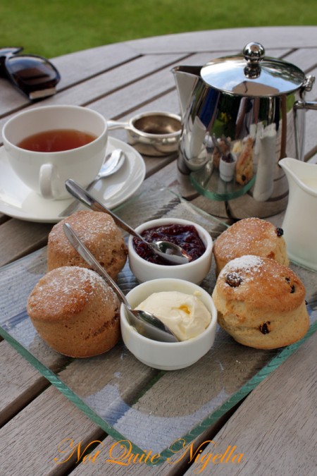 the_manor_tea_scones The Costwalds Lower Slaughter Manor