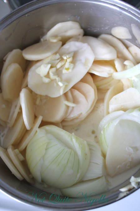 a-everything_in_pot