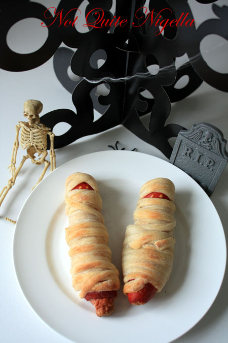 mummy hot dogs 3 mummy hot dogs 3