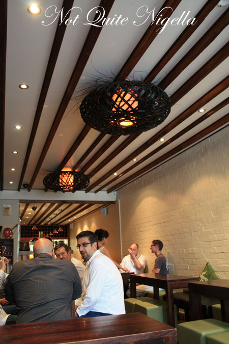 almond bar darlinghurst inside