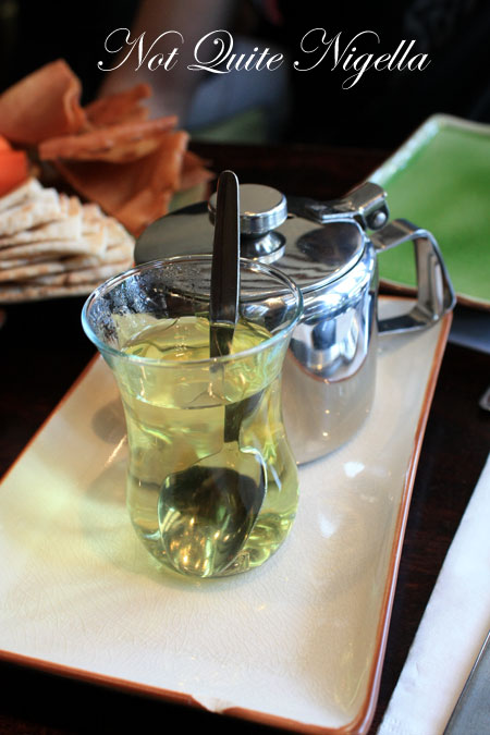 almond bar darlinghurst mint tea