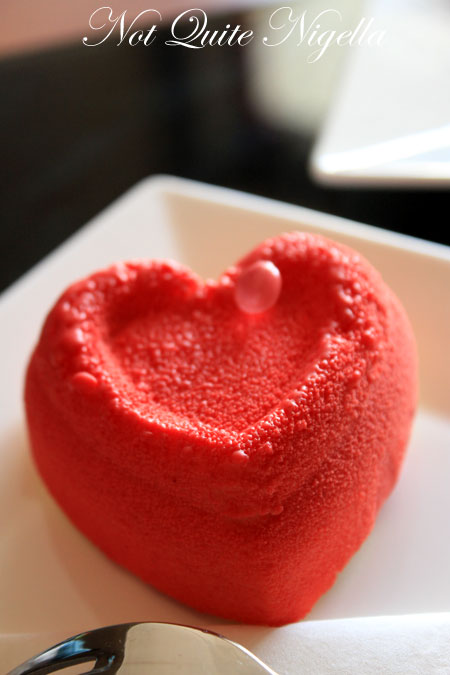 carre noir heart cake carre noir heart cake
