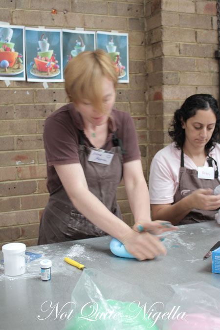 planet cake class