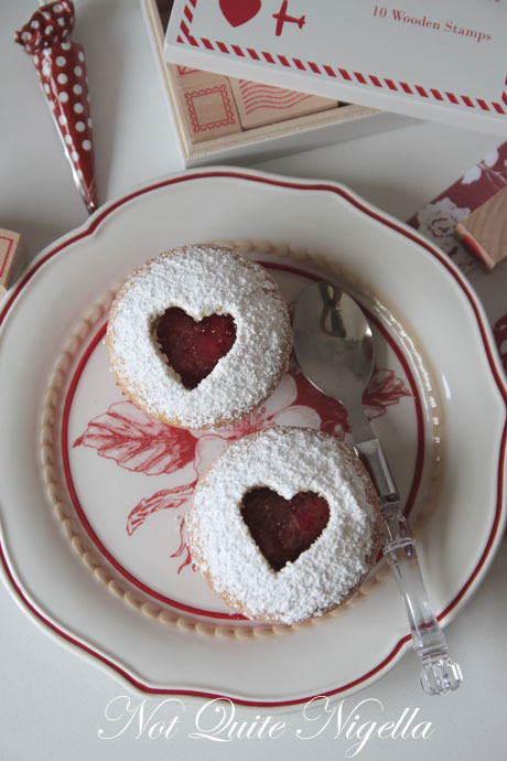 linzer-cupcakes
