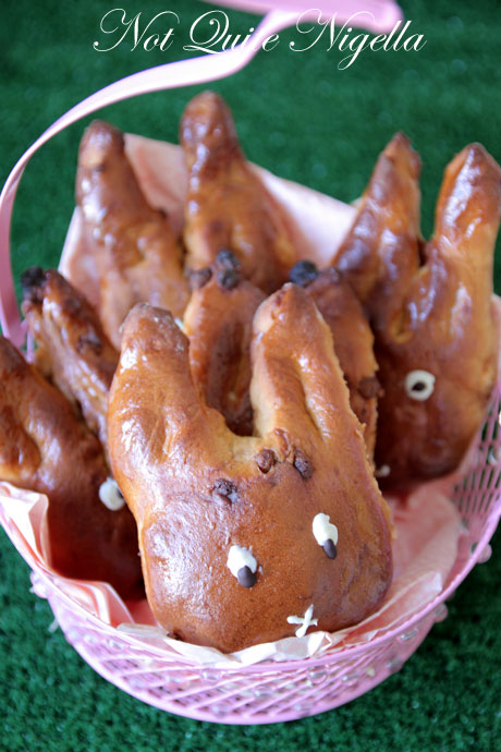 a-easter-buns2