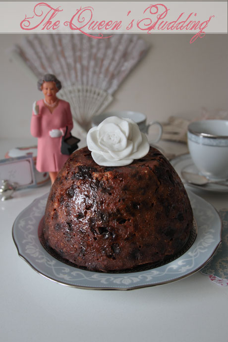 the queens christmas pudding