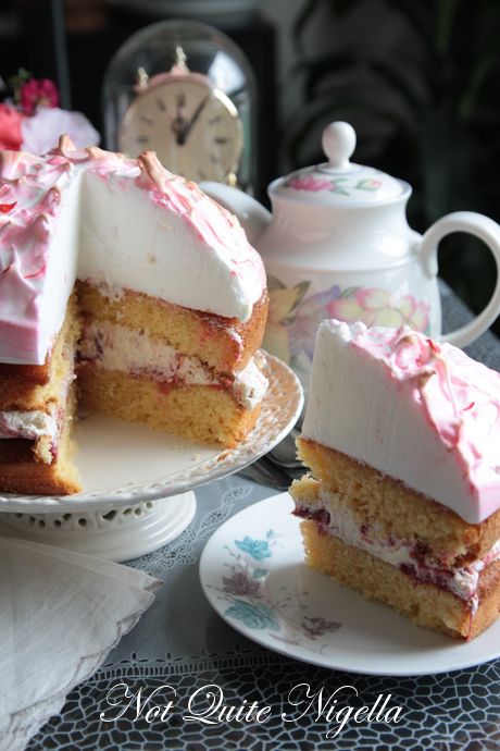 rhubarb meringue cake recipe