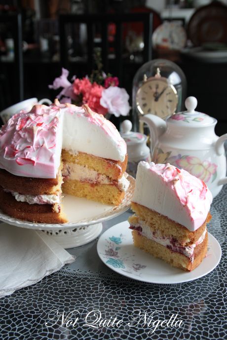 rhubarb meringue cake recipe