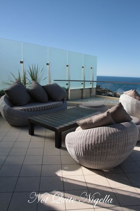 jonahs whale beach