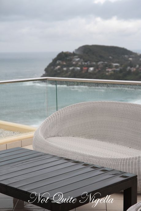 jonahs whale beach