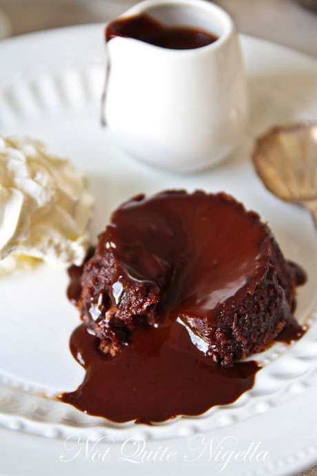 melting nutella cake