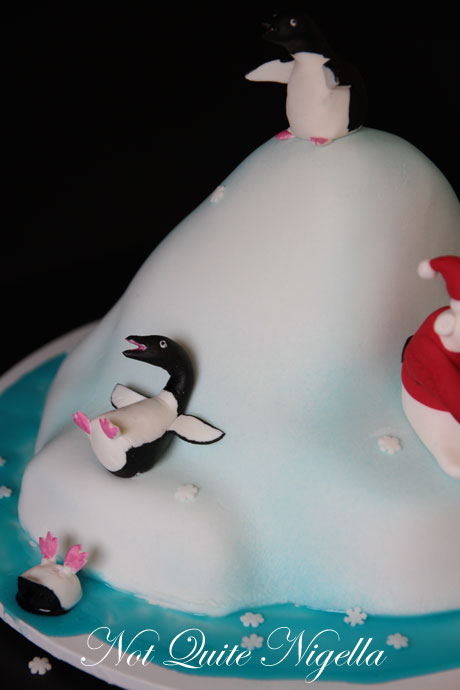 north pole christmas cake