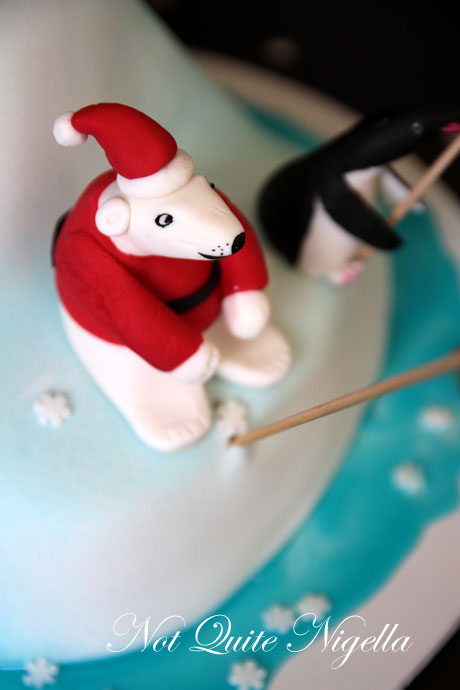 north pole christmas cake