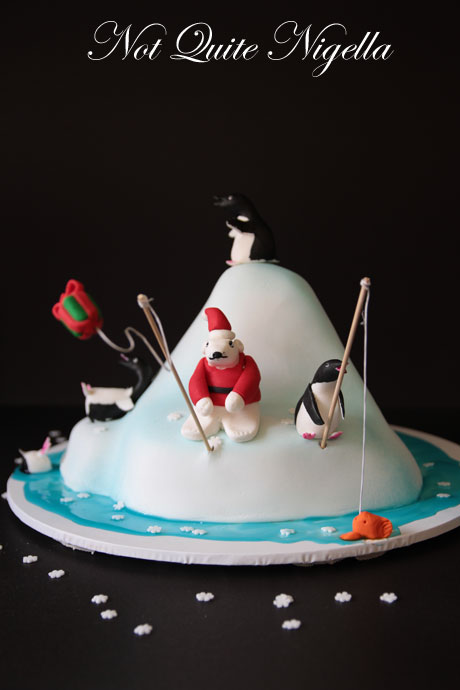 north pole christmas cake