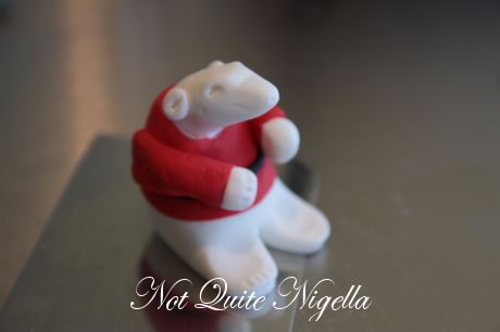 north pole christmas cake