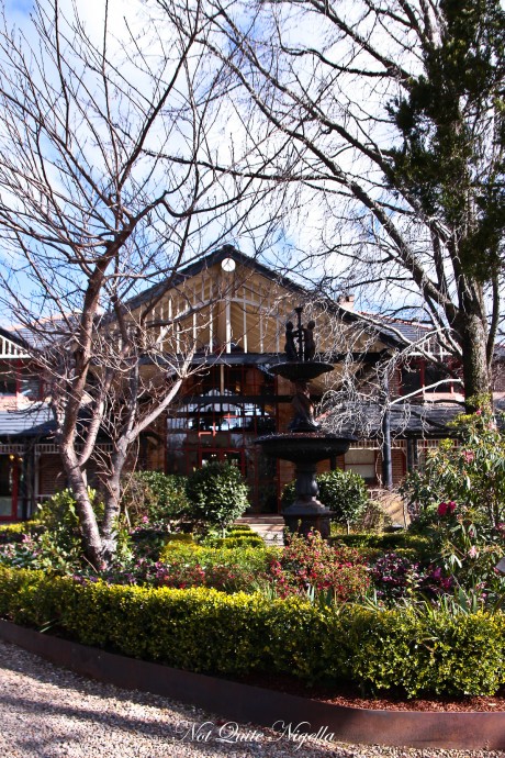 echoes lilianfels blue mountains