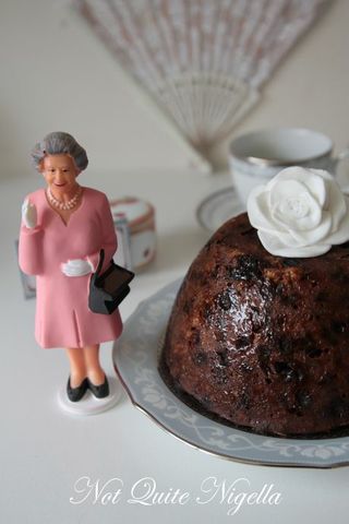 the queens christmas pudding