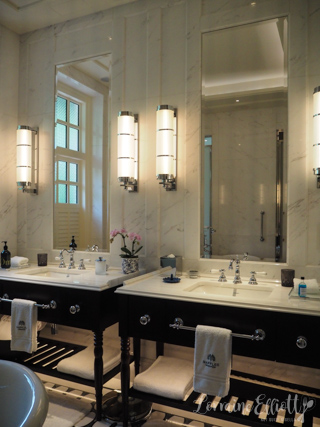 Raffles Hotel Singapore Review