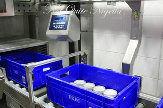 emirates catering weighing