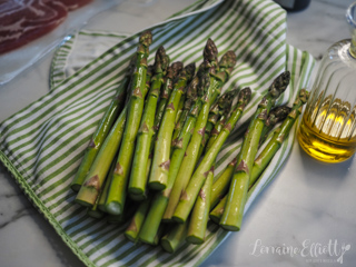 Asparagus Wrapped In Bacon