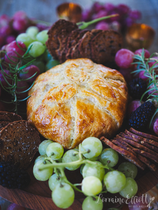 Baked Brie in Puff Pastry