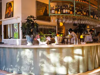 Bert's Newport