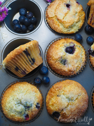 Blueberry Muffins Bakery Style