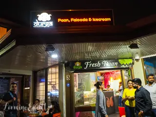 Bombay Talkies, Chatkaaz, Taj, Shri, Paan Harris Park