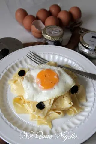 truffle egg pasta