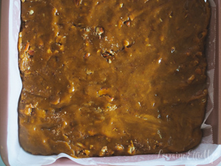 Caramel Cuts Blondies