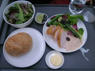 QF51 BNE-SIN entree
