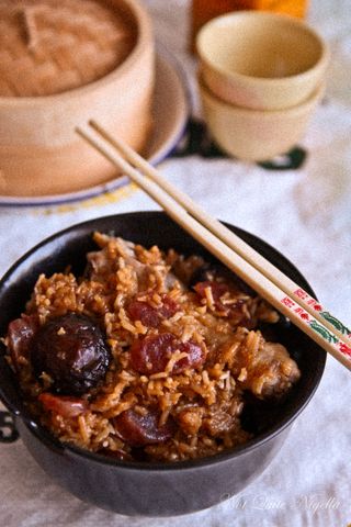 Chinese Rice Cooker Chicken and Mushrooms - Cook with Chopsticks