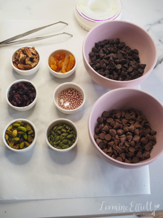 Chocolate Christmas Tree Mendiant