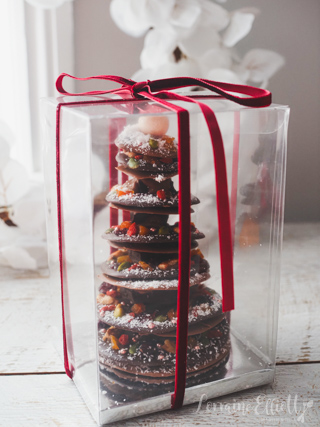 Chocolate Christmas Tree Mendiant