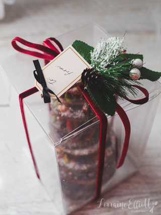 Chocolate Christmas Tree Mendiant