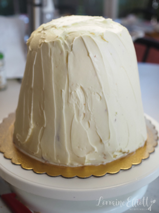 Dubai Chocolate Pandoro Christmas Cake