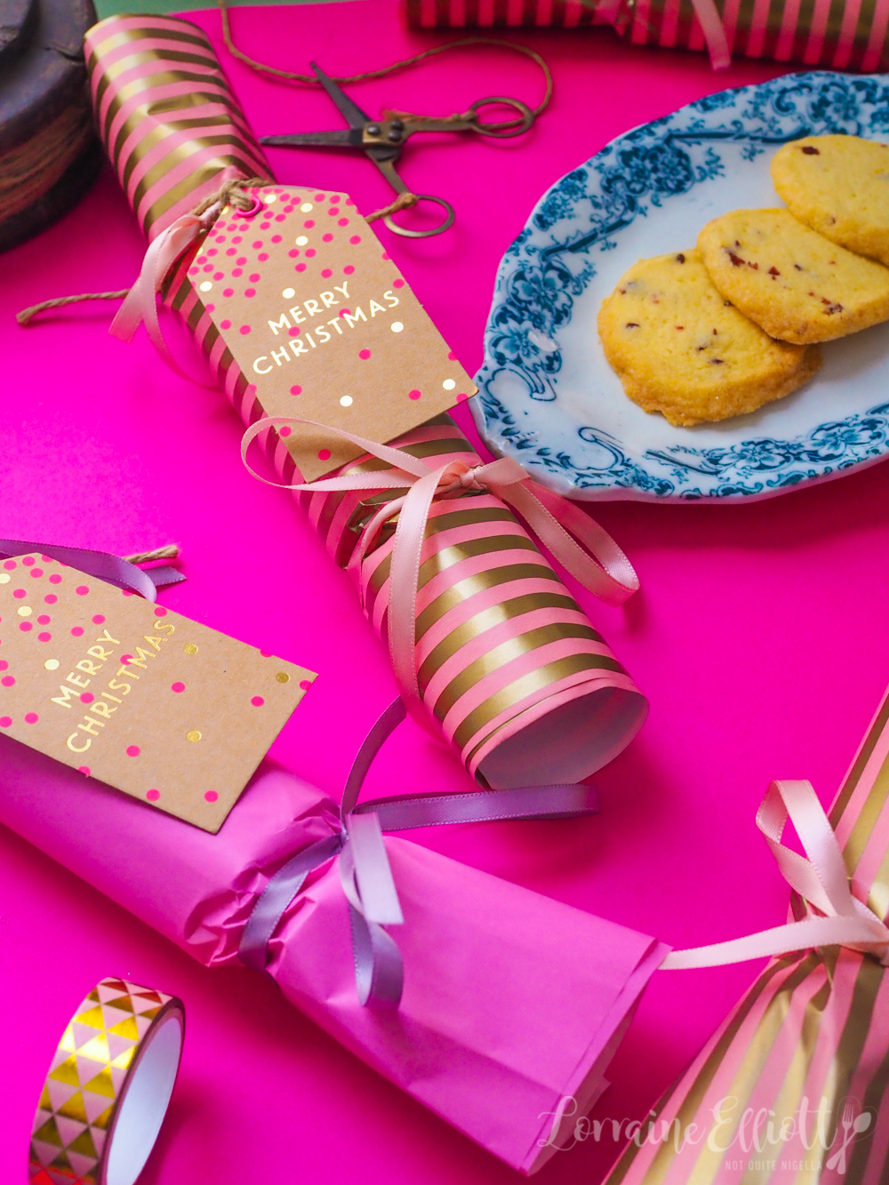 AMAZING Christmas COOKIE Crackers! Not Quite Nigella