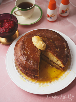 Fluffy Golden Diner Pancakes