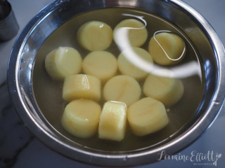 Fondant Potatoes - Crisp Outside, Melting Inside