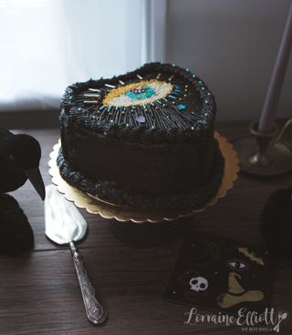 Halloween Evil Eye Cake