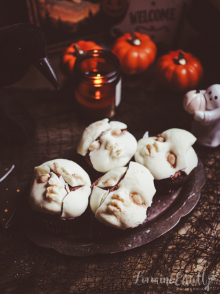 Halloween Cupcakes Cracked Doll