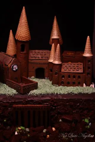 hogwarts gingerbread house